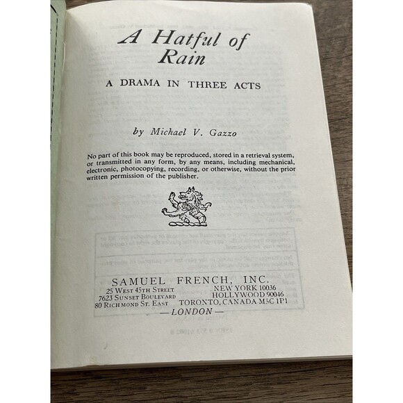 A Hatful of Rain, by Michael V. Gazzo ~ Acting Edition ~ Script Play ~ 1984 - Picture 5 of 6